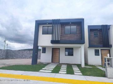 Casa en venta en Tolcayuca, Hidalgo 25 785 MM