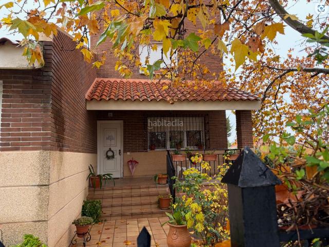 Casa en venta en Toledo, Buenavista Valparaíso La Legua. Chalet en Toledo. Casas.