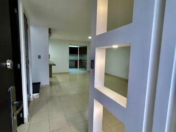 CASA EN VENTA EN TOLUCA EN FRACCIONAMIENTO SALIDA RAPIDA A CD.MX LIBRE DE G
