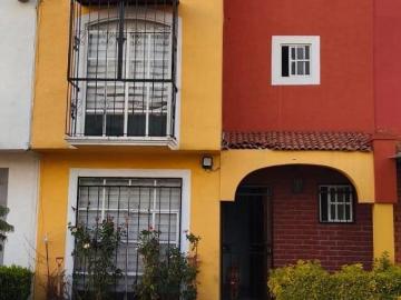 CASA EN VENTA EN TOLUCA EN PRIVADA SALIDA RAPIDA CD.MX