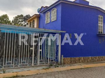 CASA EN VENTA EN TOLUCA SAUCES III