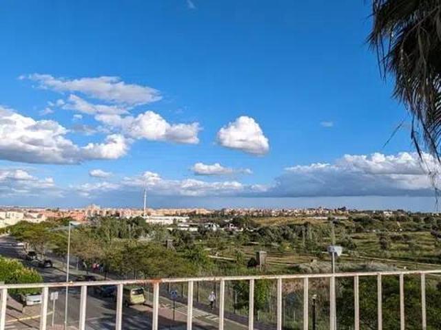 Casa en Venta en Tomares
