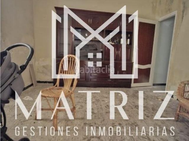 Casa en venta en Tomelloso. calle clavel. Casas.