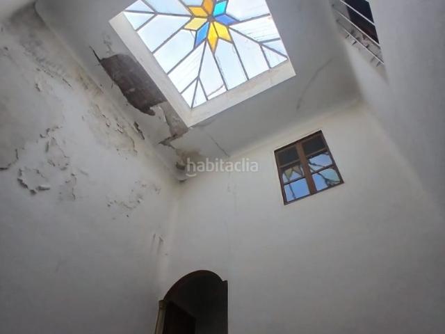 Casa en venta en Tomelloso. Casa señorial para reformar con cueva en Tomelloso. Casas.