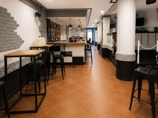 Casa en venta en Tomelloso. ? Local comercial + vivienda señorial en pleno centro de Tomelloso. Casas.