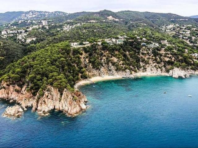 Casa en venta en Tossa de Mar, Tossa de Mar Costa Brava. Exclusiva casa con impresionantes vistas al mar en Tossa de Mar, disponible ahora. Casas Tossa de.