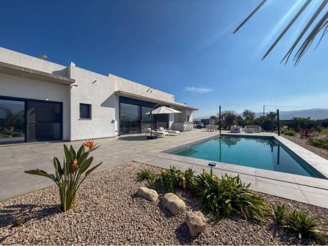 Casa en Venta en Tormos