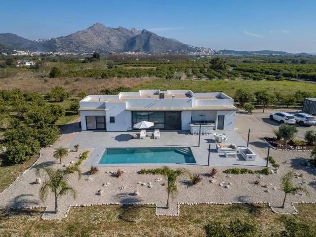 Casa en Venta en Tormos