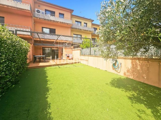 Casa en venta en Tordera, de 165 m² 4 habitaciones por 426.000
