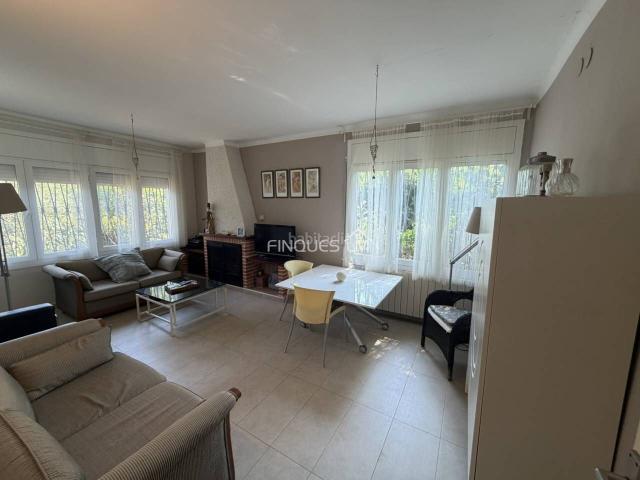 Casa en venta en Tordera, Mas Mora Sant Daniel. Bonita casa en venta en una urbanización de Tordera. Casas.