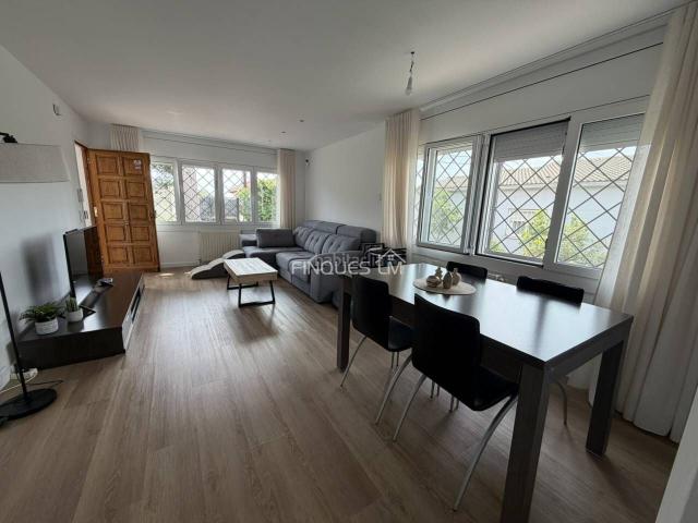 Casa en venta en Tordera, Mas Mora Sant Daniel. Preciosa casa en venta en urbanización de Tordera. Casas.