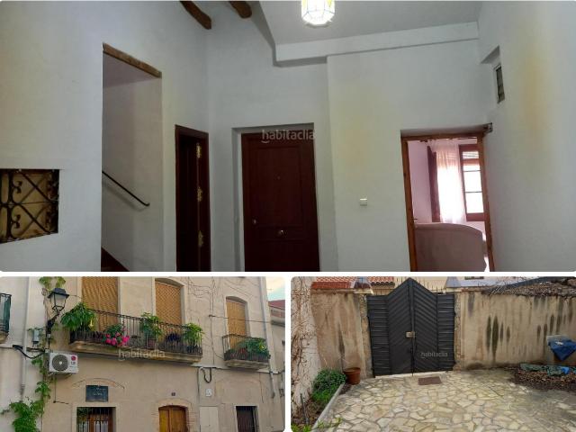 Casa en venta en Torre de l´Espanyol La Costa Dorada. OPORTUNIDAD. CASA CON 6 PISOS DE 2 Y 3 HABITACIONES,JARDIN,BODEGA Y LOCAL EN LA TORRE DE LESPANYOL. Casas Torre de l´Espanyol.