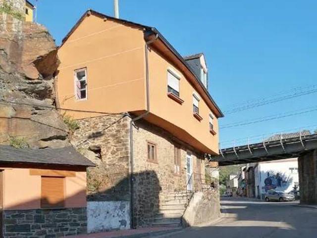 Casa en Venta en Torre del Bierzo
