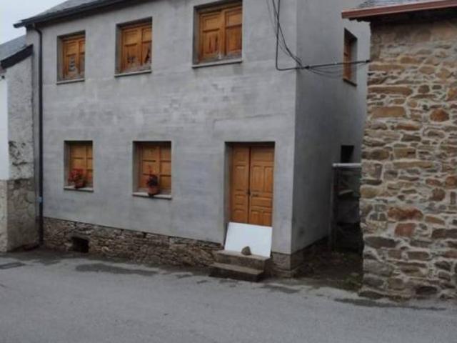 Casa en Venta en Torre del Bierzo