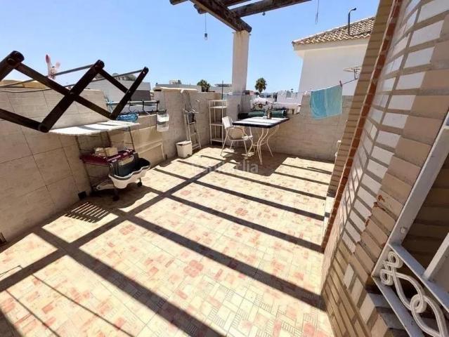Casa en venta en Torre del Mar, El Tomillar. Confort, la amplitud y la versatilidad se unen en un entorno privilegiado. Casas Torre del.