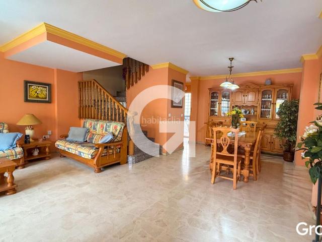 Casa en venta en Torre del Mar, El Tomillar. Espacio, luz y confort cerca de la playa en Jardines del Rocío. Casas Torre del.