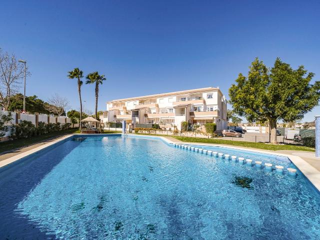 Casa en venta en Torre Pacheco, San Cayetano. REF AJ057Apartamento de 63 msup2 construidos, con 2 dormitorios, con piscina comunitaria y plaza de aparcamiento, ubicado en San C. Casas Torre.