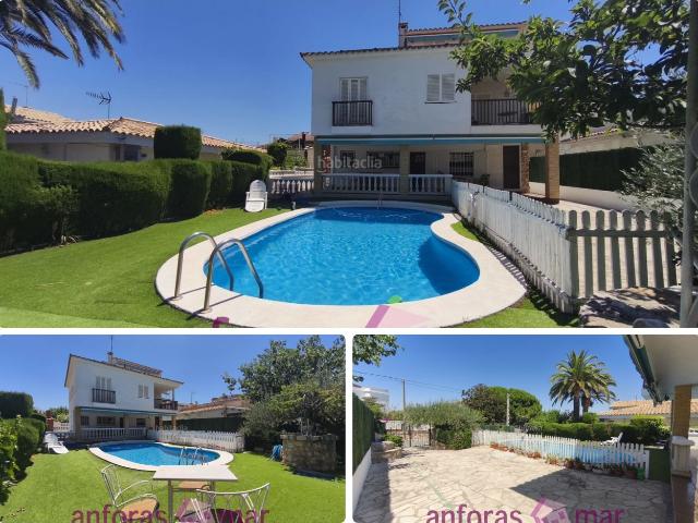 Casa en venta en Torredembarra, Els Munts Costa Dorada. Casa independiente con piscina en Els Munts de Torredembarra. Casas.