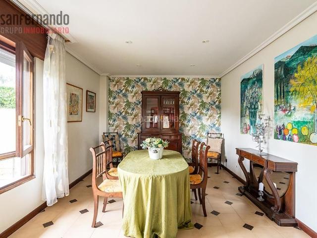 Casa en venta en Torrelavega, Cerezo Aspla Torres. Una propiedad que no se parece a ninguna otra. Casas.