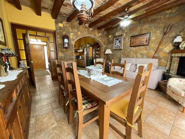 Casa en Venta en Torrelavit