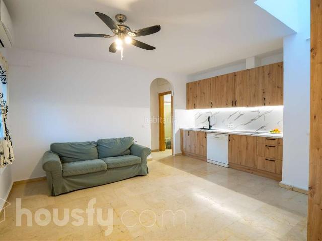 Casa en venta en Torremolinos, Playamar Benyamina. Casas.