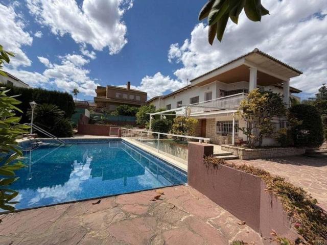 Casa en Venta en Torrent València