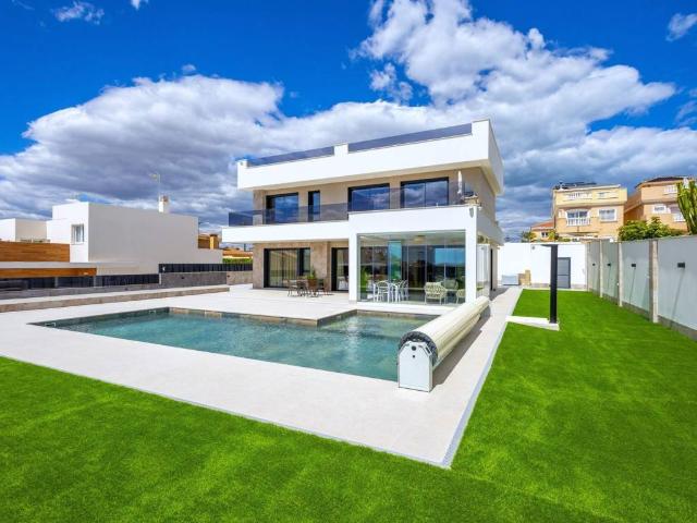 Casa en Venta en Torrevieja