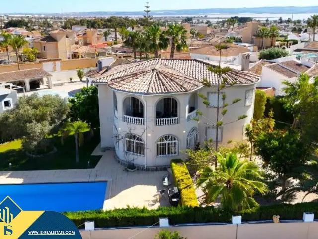 Casa en Venta en Torrevieja
