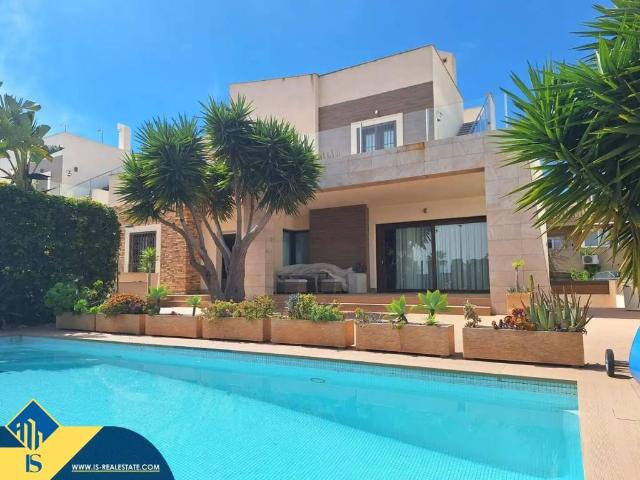 Casa en Venta en Torrevieja