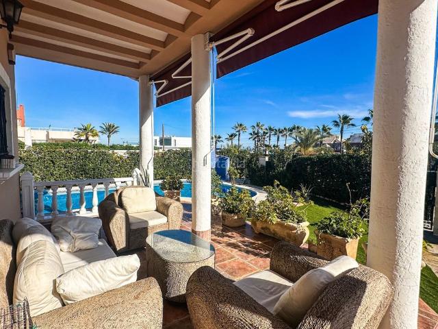 Casa en venta en Torrevieja, Cañada del Molino. Casas.