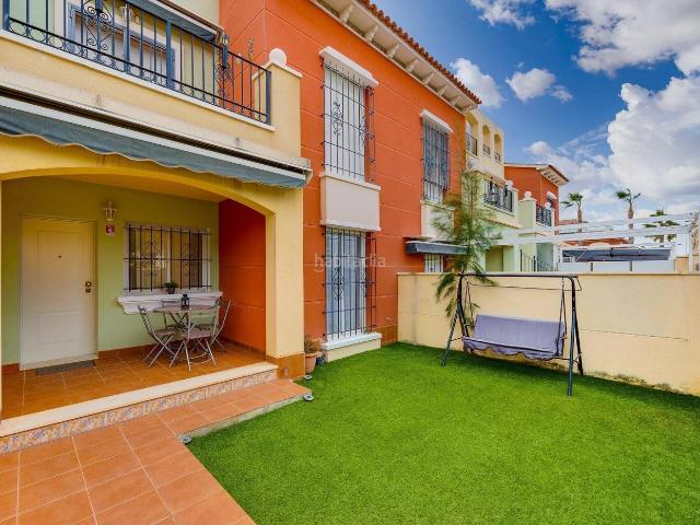 Casa en venta en Torrevieja, Aguas Nuevas. BONITO BUNGALOW EN TORREVIEJA 2 HAB, 1 BAÑO. Casas.