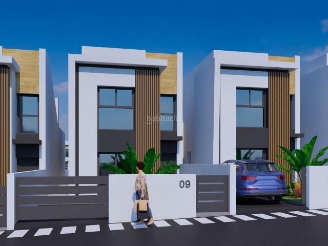 Casa en venta en Torrevieja, Aguas Nuevas. Casas.