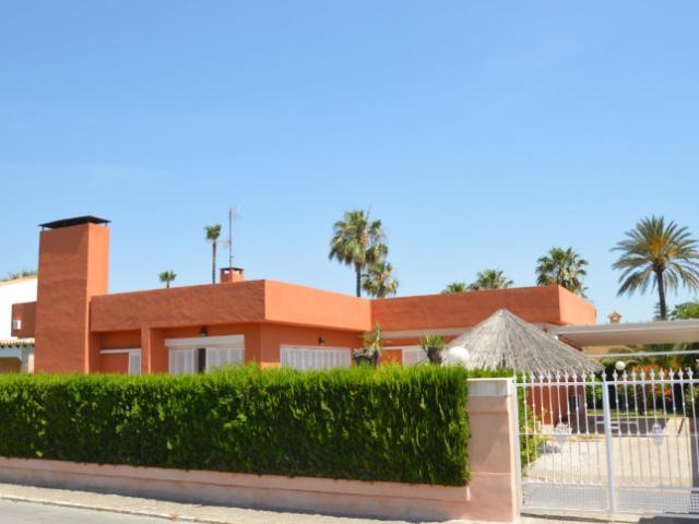 Casa en Venta en Torrevieja, Alicante