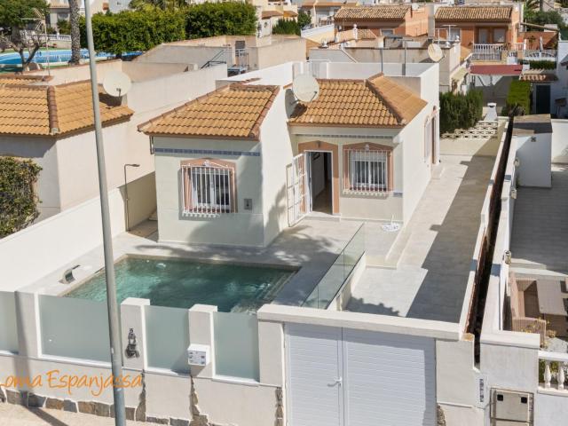 Casa en venta en Torrevieja Alicante