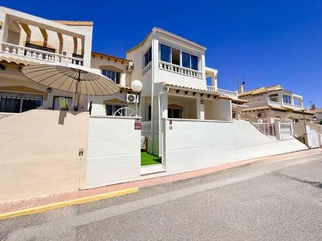Casa en venta en Torrevieja, Alicante Costa Blanca