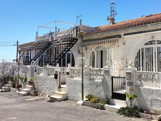 Casa en venta en Torrevieja, Alicante Costa Blanca