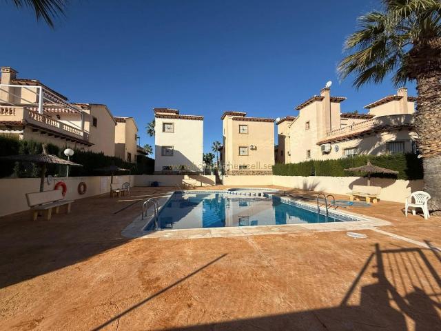Casa en venta en Torrevieja, El Acequión. Casas.