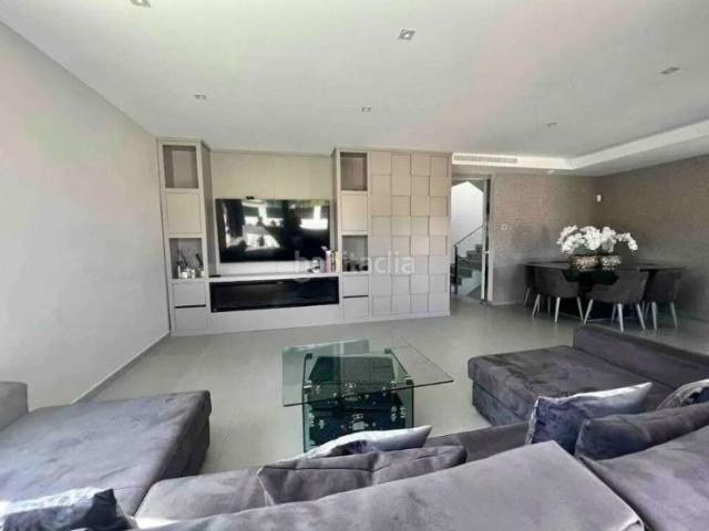 Casa en venta en Torrevieja, El Molino. Casas.