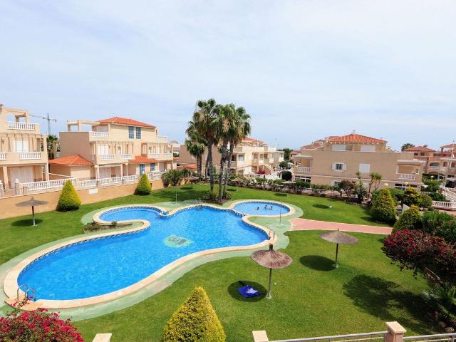 Casa en venta en Torrevieja, El Molino. Casas.