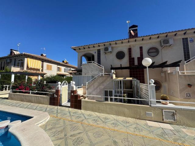 Casa en venta en Torrevieja, Los Balcones Los Altos. Tu Bungalow Ideal en Torrevieja por solo 164.500 !. Casas.