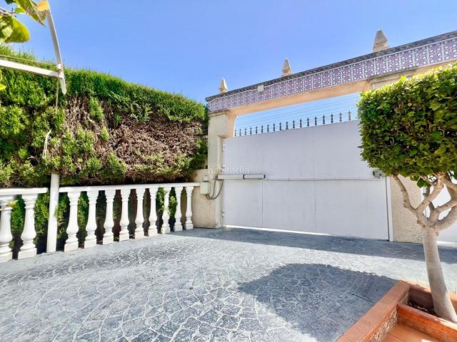 Casa en venta en Torrevieja, Los Balcones Los Altos. Casas.