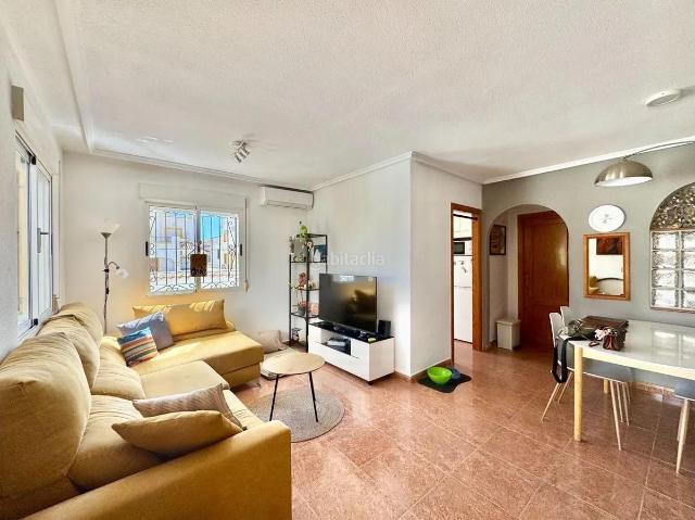 Casa en venta en Torrevieja, Los Balcones Los Altos. Encantadora casa adosada con amplias zonas exteriores en Los Altos Orihuela Costa. Casas.