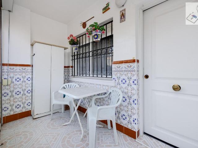 Casa en venta en Torrevieja, La Veleta. Casas.