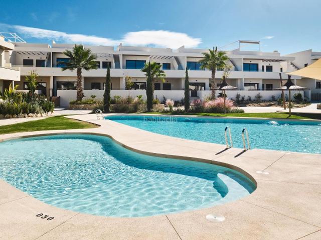 Casa en venta en Torrevieja, La Veleta. Descubre tu paraíso en La Veleta, Torrevieja!. Casas.