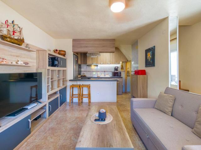 Casa en venta en Torrevieja, Nueva Torrevieja. Casas.