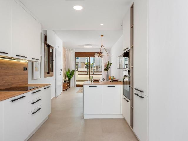 Casa en venta en Torrevieja, Parque Acuático Sector 25. Bungalow de lujo en Torrevieja. Casas.