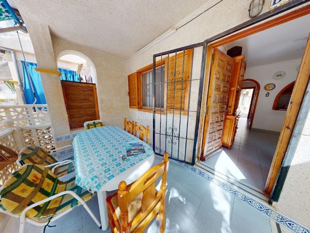 Casa en venta en Torrevieja, Torreblanca. Chalet adosado en venta en Torrevieja. Casas.
