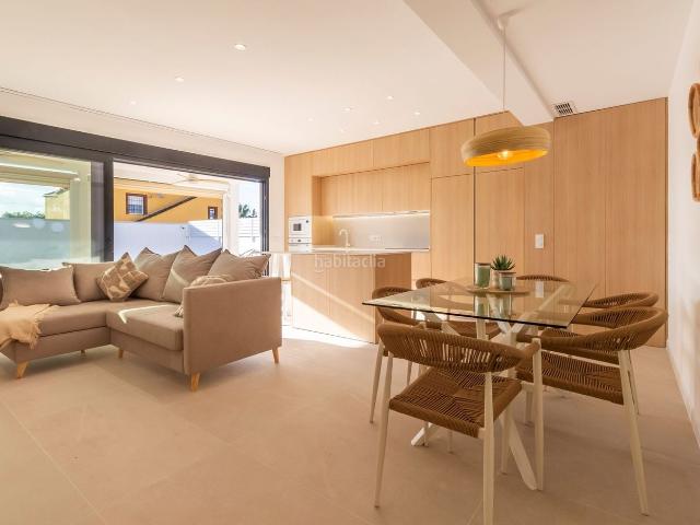 Casa en venta en Torrevieja, Zona Carrefour Urbanizaciones. Casas.