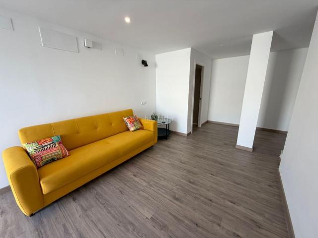 Casa en venta en Torrevieja, Zona los Frutales. Casas.