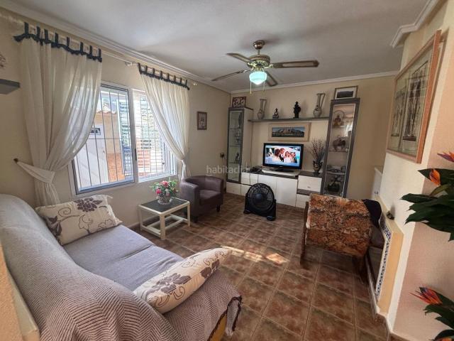 Casa en venta en Torrevieja, Zona los Frutales. GRAN DUPLEX EN TORREVIEJA 4 HAB, 3 BAÑO. Casas.